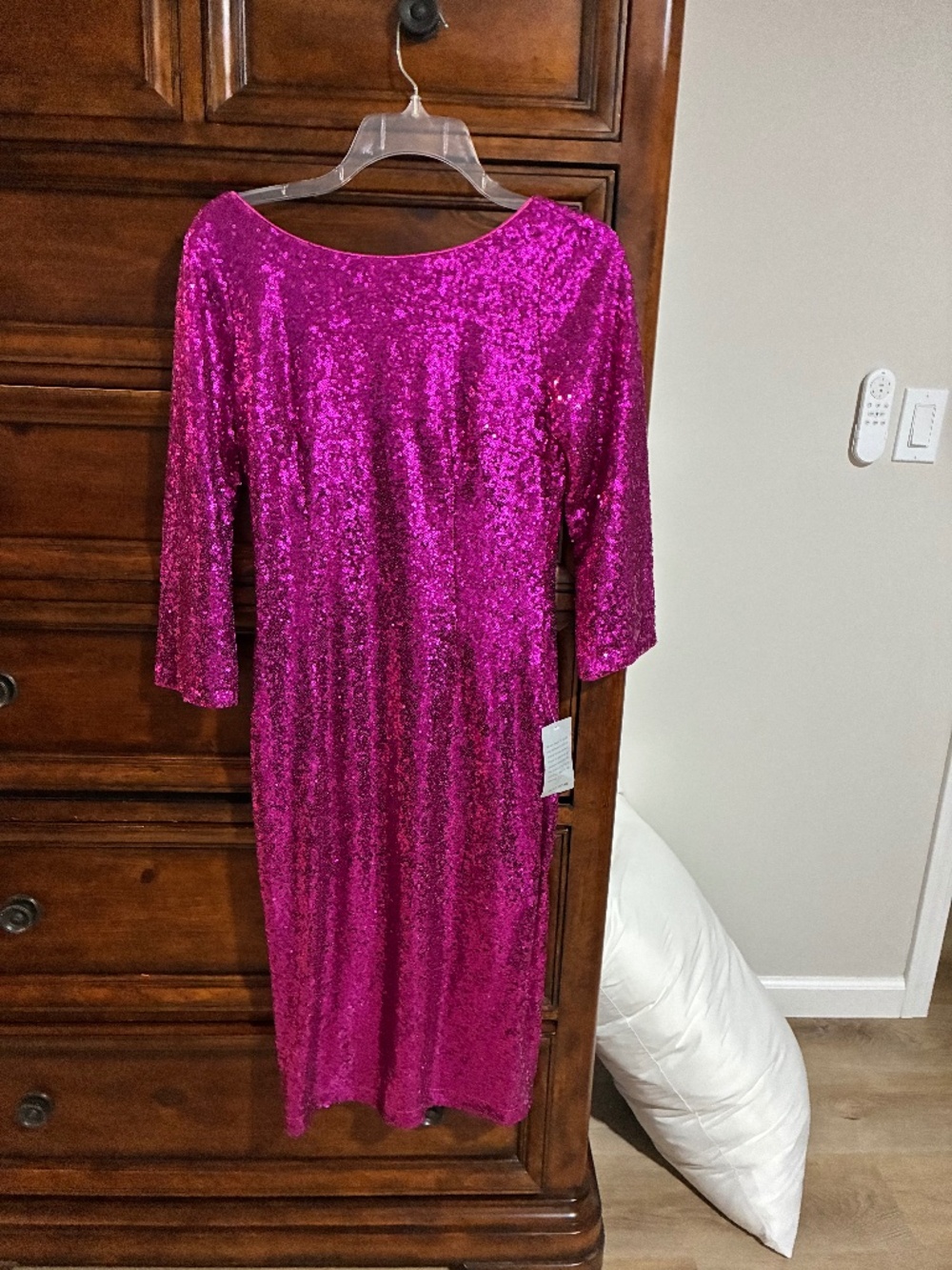 NWT Lulu’s Sequin Dress